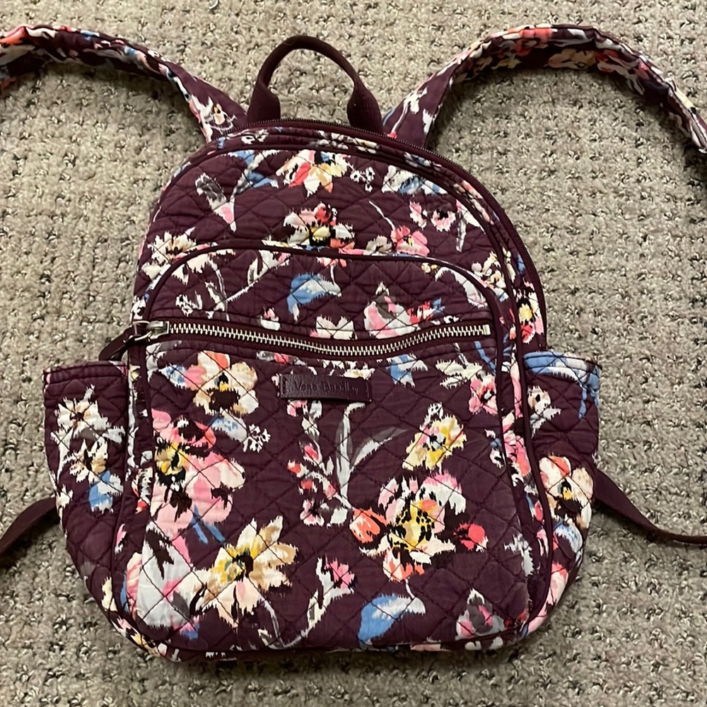 Vera Bradley Floral Backpack - Washable! ⭐️